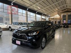 تۆیۆتا هایلاندەر